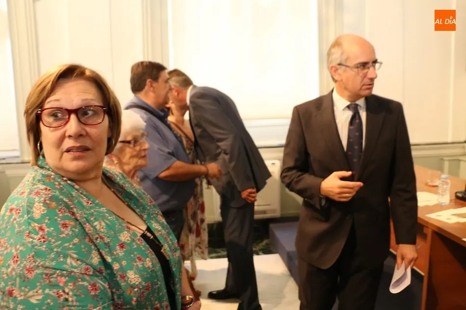 Foto 4 - Salamanca cuenta ya con su propia baraja, obra p&oacute;stuma del escultor Agust&iacute;n Casillas  