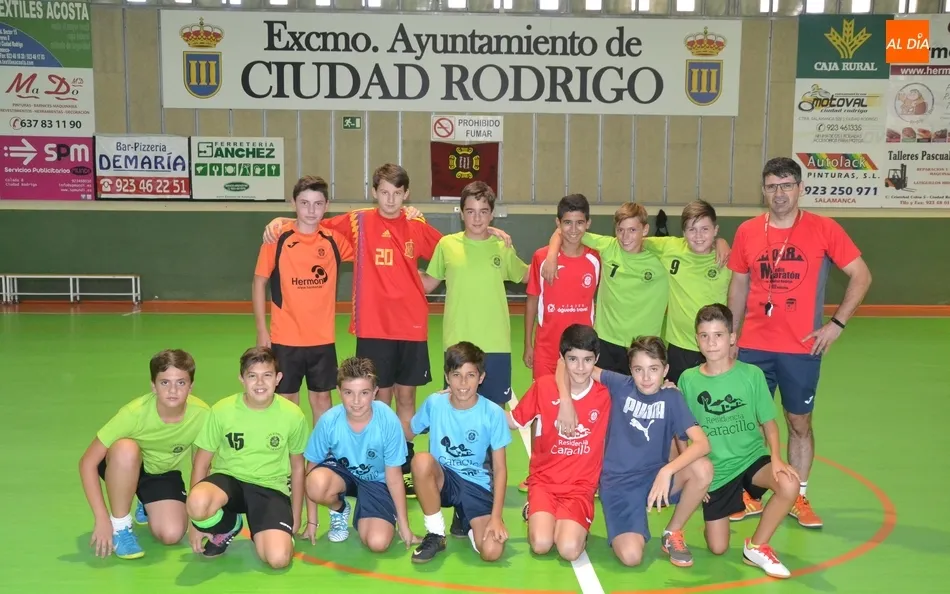 Foto 10 - El III Infantil inicia oficialmente la pretemporada con un renovado plantel  