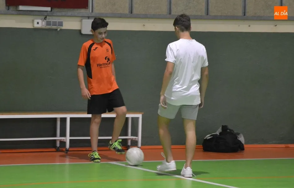 Foto 6 - El III Infantil inicia oficialmente la pretemporada con un renovado plantel  