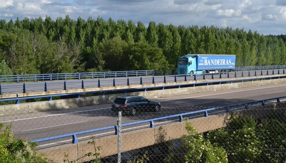 Todos los partidos menos el PP votan a favor de enlazar la A-62 con la carretera de Cáceres  