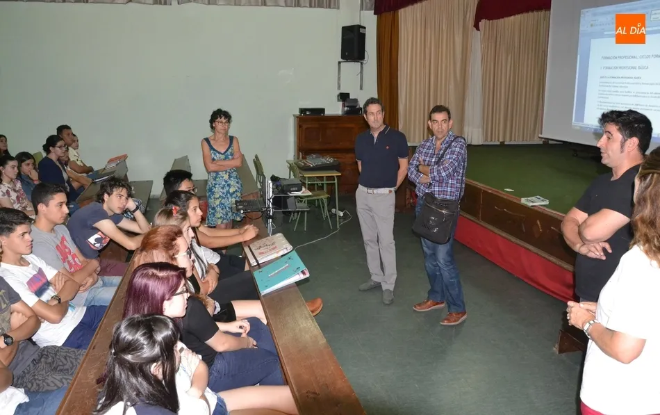 La Feria del Caballo llega a los institutos  
