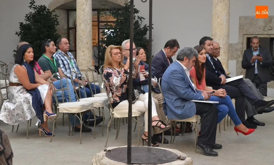 Foto 4 - Soraya Mangas asegura que le han dado &ldquo;un vuelco&rdquo; a la Feria del Caballo para hacerla m&aacute;s...