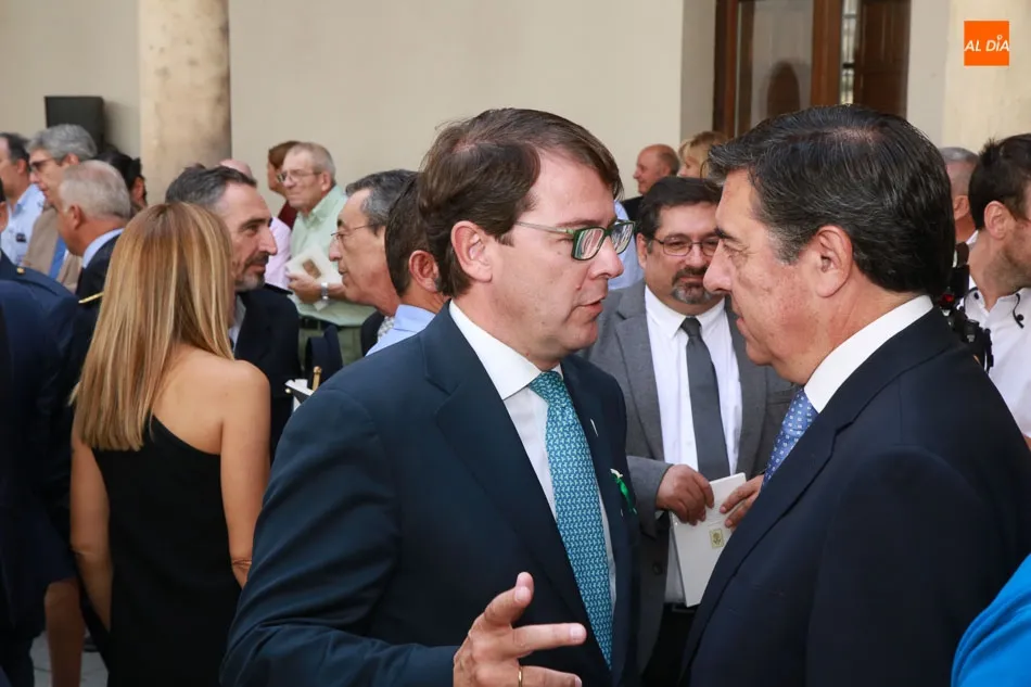 Foto 8 - La Diputaci&oacute;n conmemora el 40 aniversario de la Constituci&oacute;n en un emotivo D&iacute;a de la Provincia