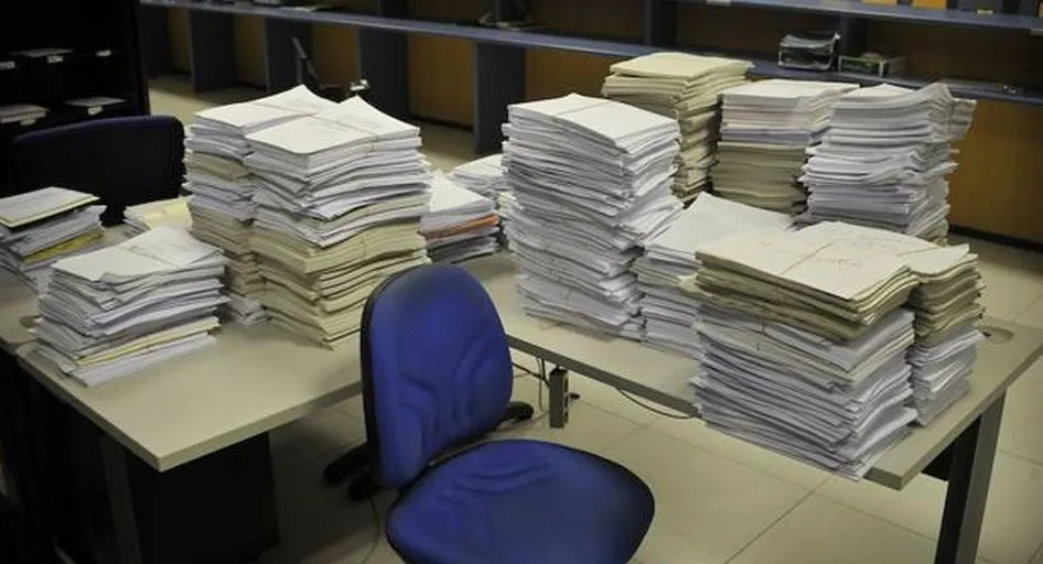 Colapso en los juzgados por el número masivo de reclamaciones por el cobro indebido de cláusulas suelo / EL NORTE