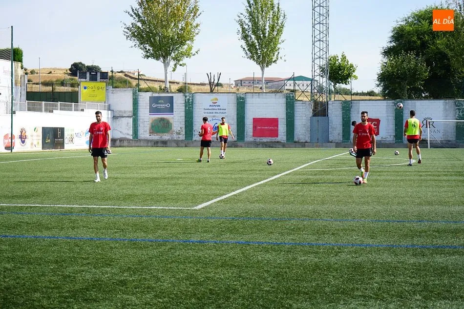 Foto 3 - El CD Guijuelo est&aacute; preparado para asaltar el Helm&aacute;ntico
