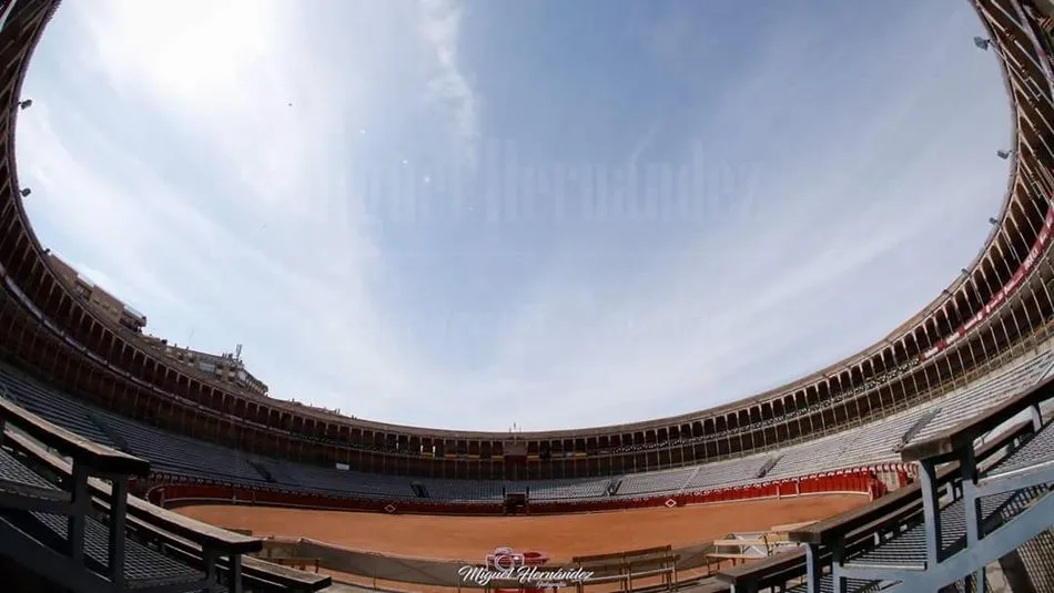 Espectacular panorámica de la Plaza vacía. Foto: Miguel Hernández