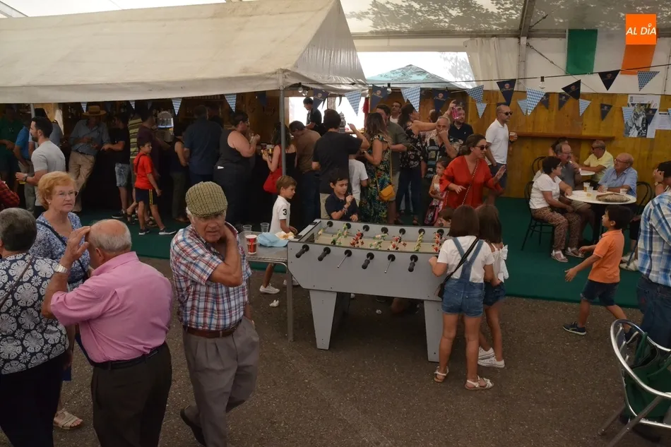 Foto 5 - La Faraona conquista al p&uacute;blico mirobrigense con sus bailes encima del caballo  