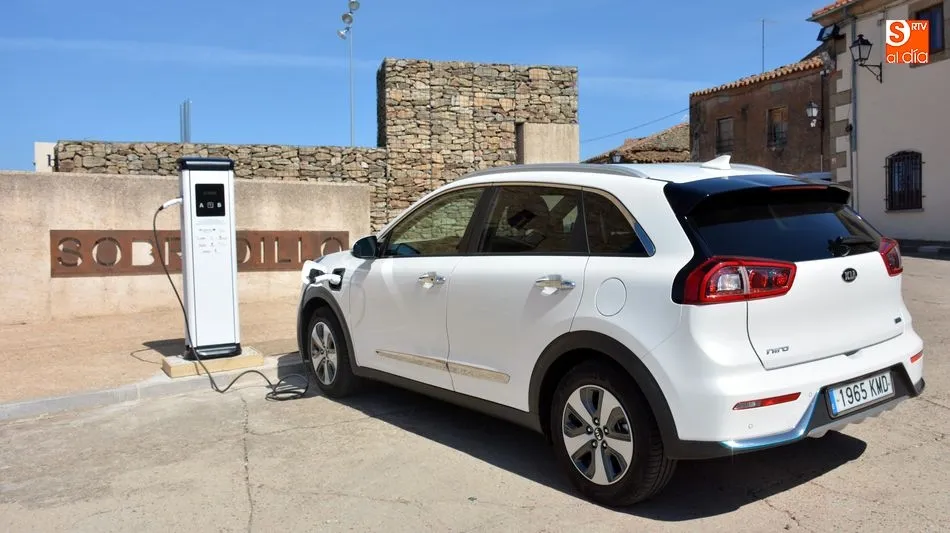 Foto 6 - Las Casas del Parque Arribes del Duero ofrecen veh&iacute;culos el&eacute;ctricos para conocer este espacio...