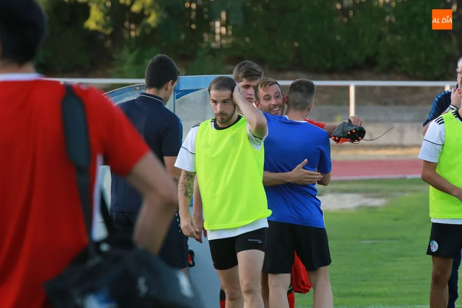 Foto 7 - El filial del Salamanca UDS se lleva el derbi ante el Hergar y el B&eacute;jar cae ante el Navarr&eacute;s