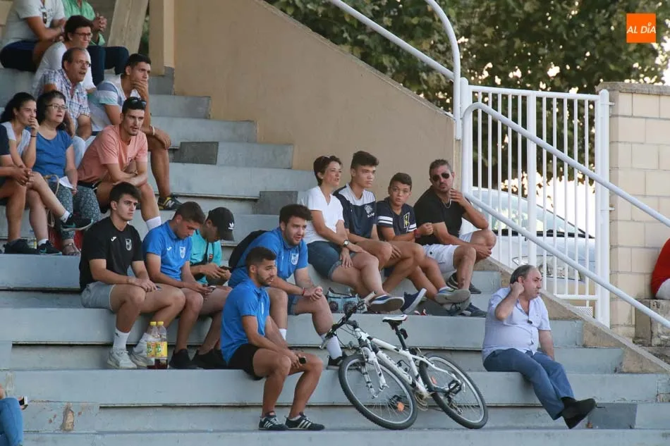 Foto 2 - El filial del Salamanca UDS se lleva el derbi ante el Hergar y el B&eacute;jar cae ante el Navarr&eacute;s