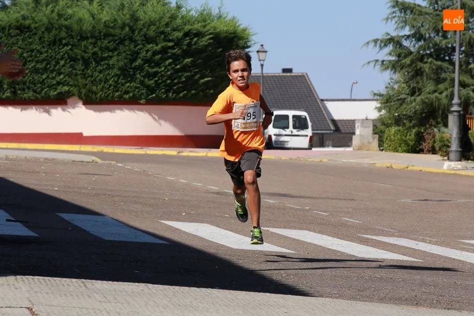 Foto 3 - &Oacute;scar Ferreras y Gema Mart&iacute;n se llevan la victoria en el Cross El Montalvo en Pe&ntilde;asolana