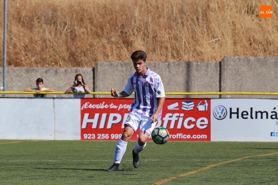 Foto 8 - Empate del Santa Marta de Liga Nacional y derrota de las chicas del Salamanca FF en Pozuelo