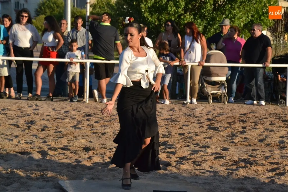 Foto 9 - La Feria entrega sus premios dentro de una tarde final con mucho baile en la pista y en la carpa  
