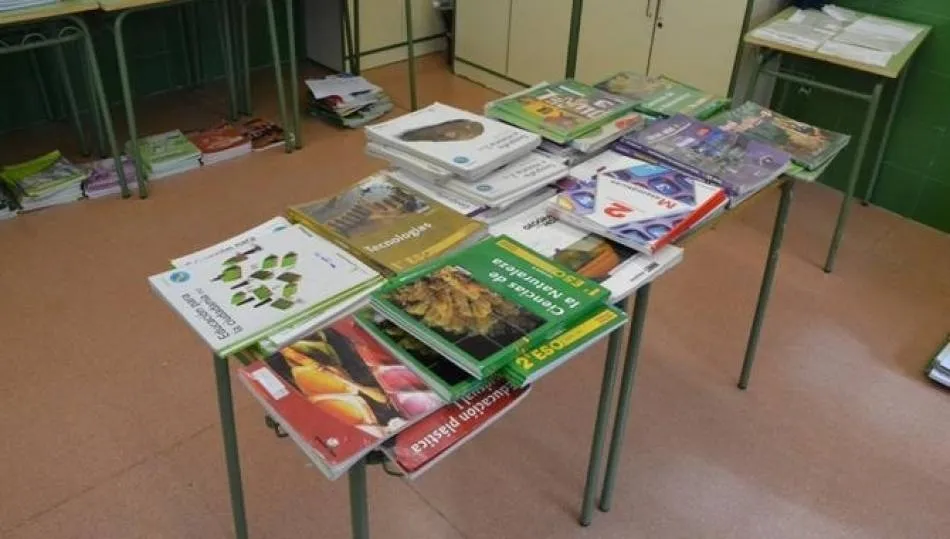 El Ayuntamiento repartirá hasta 12.000€ en becas escolares, que ya se pueden solicitar  