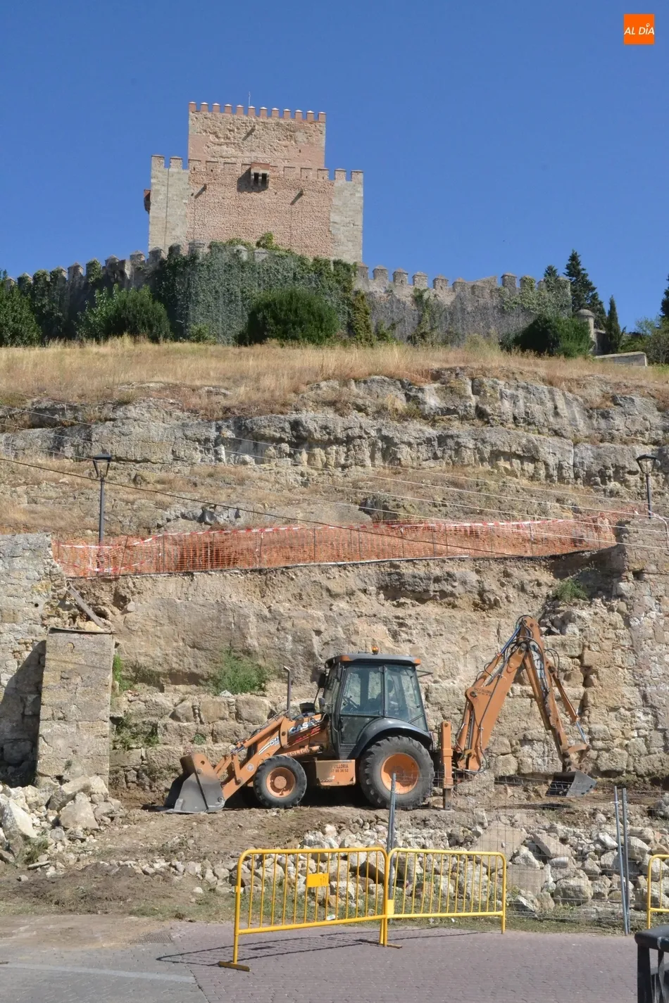 Foto 2 - Arranca la reparaci&oacute;n del muro de contenci&oacute;n de la Cuesta de Santiago, que costar&aacute; 20.000&euro;  