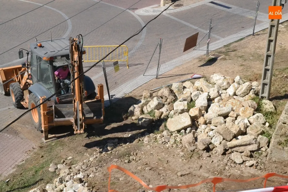 Foto 6 - Arranca la reparaci&oacute;n del muro de contenci&oacute;n de la Cuesta de Santiago, que costar&aacute; 20.000&euro;  
