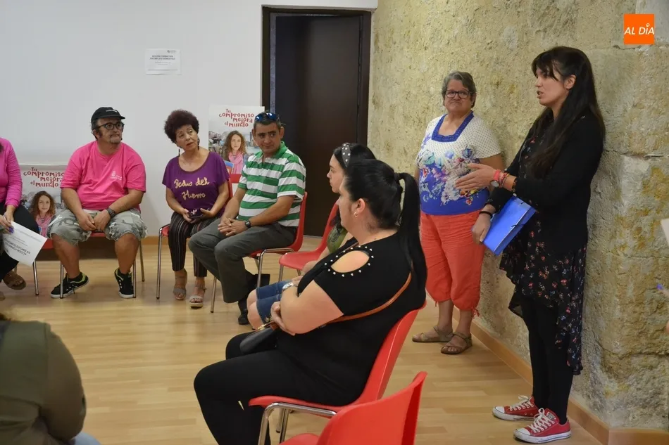 Foto 4 - Doce desempleados inician la 5&ordf; acci&oacute;n formativa en empleo dom&eacute;stico de C&aacute;ritas  