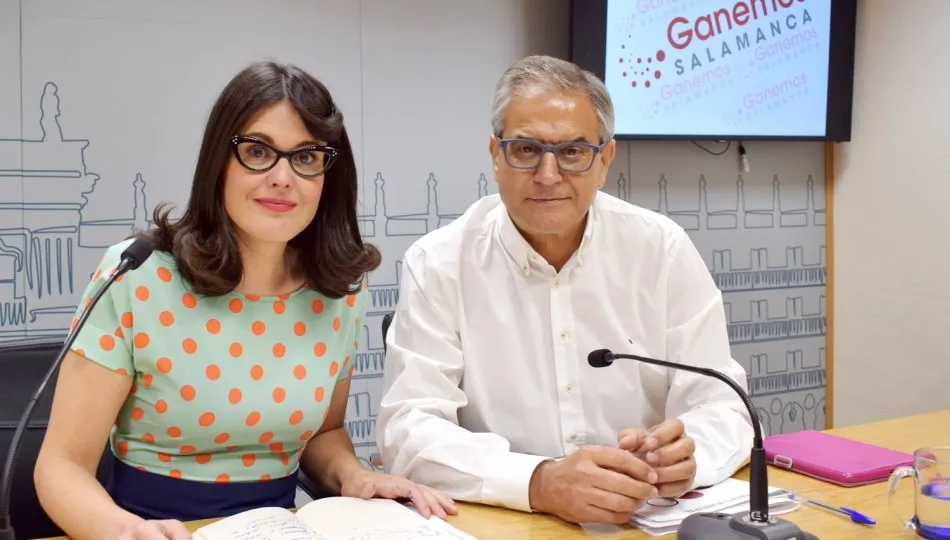 Virginia Carrera y Gabriel Risco, concejales de Ganemos Salamanca