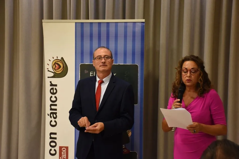 Foto 3 - El Complejo Asistencial de Salamanca recibe el &lsquo;Pin de Plata&rsquo; como &lsquo;Amigo de Pyfano&rsquo;  