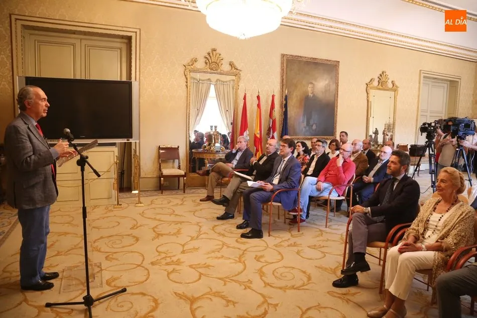 Foto 4 - &Aacute;ngel Aguado y Servando Cano ganan los premios&nbsp; de Novela y Poes&iacute;a &lsquo;Ciudad de Salamanca&rsquo;