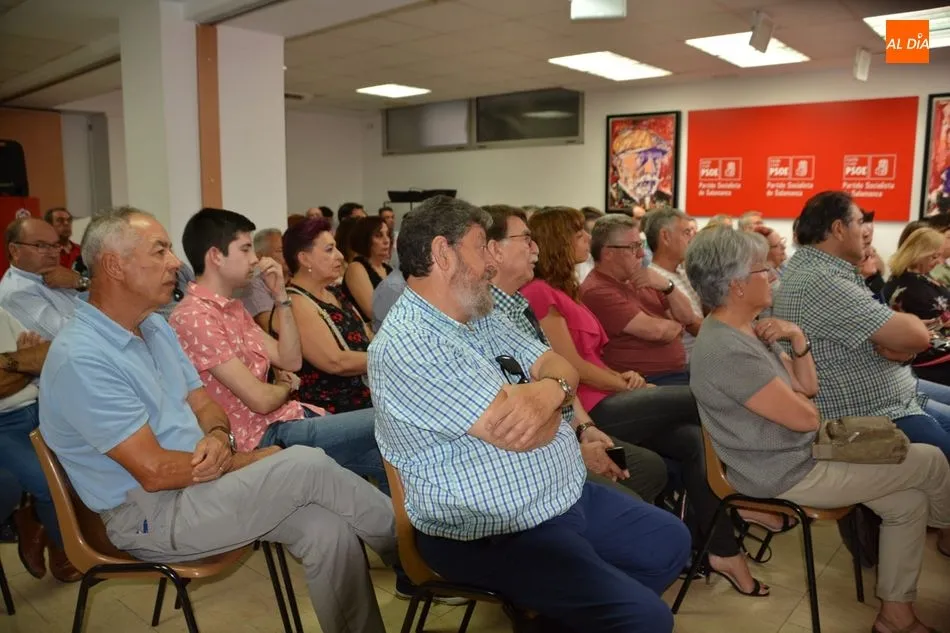 Foto 9 - Tudanca cree que es una oportunidad hist&oacute;rica para que el PSOE gobierne en Castilla y Le&oacute;n
