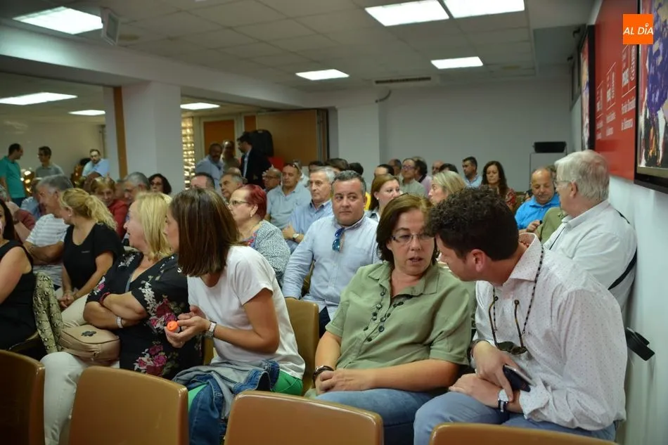 Foto 5 - Tudanca cree que es una oportunidad hist&oacute;rica para que el PSOE gobierne en Castilla y Le&oacute;n