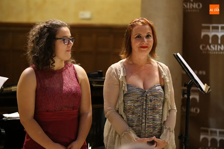Foto 6 - Cari Argente y Marina Fern&aacute;ndez emocionan al p&uacute;blico del Casino con su m&uacute;sica