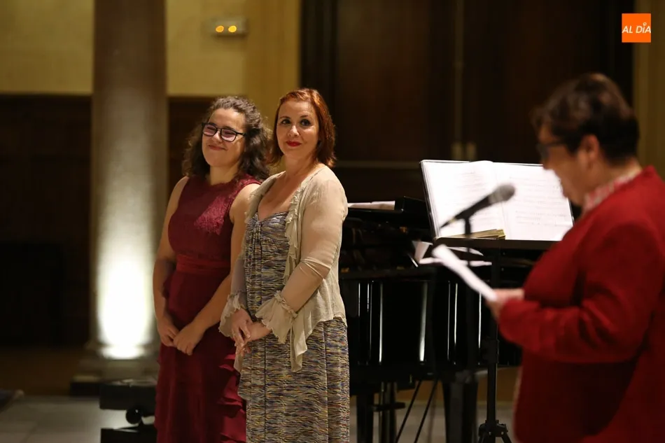 Foto 3 - Cari Argente y Marina Fern&aacute;ndez emocionan al p&uacute;blico del Casino con su m&uacute;sica