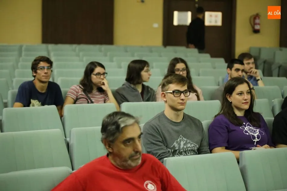 Foto 5 - La Facultad de Ciencias acoge el I Congreso Nacional de Estudiantes de F&iacute;sica