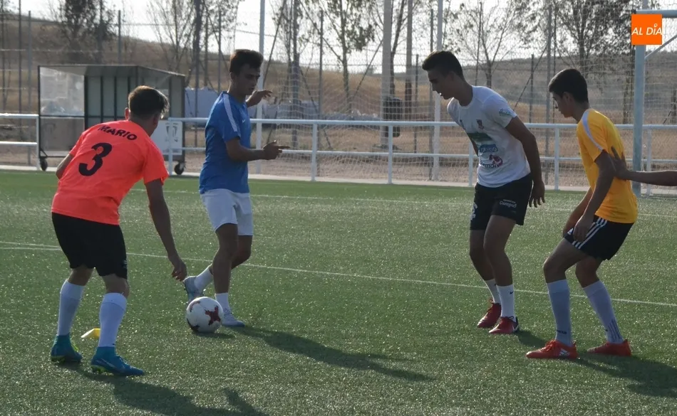 Foto 3 - Los 7 equipos de cantera del Ciudad Rodrigo CF debutan este fin de semana  