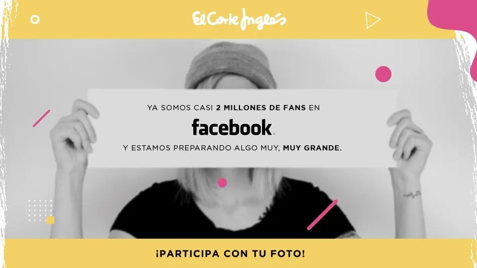Cartel anunciador de los casi dos millones de seguidores en Facebook.