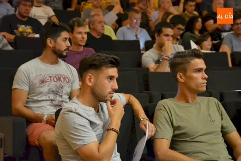 Foto 11 - Unionistas eleva su presupuesto para la 18/19 hasta los 800.000 euros