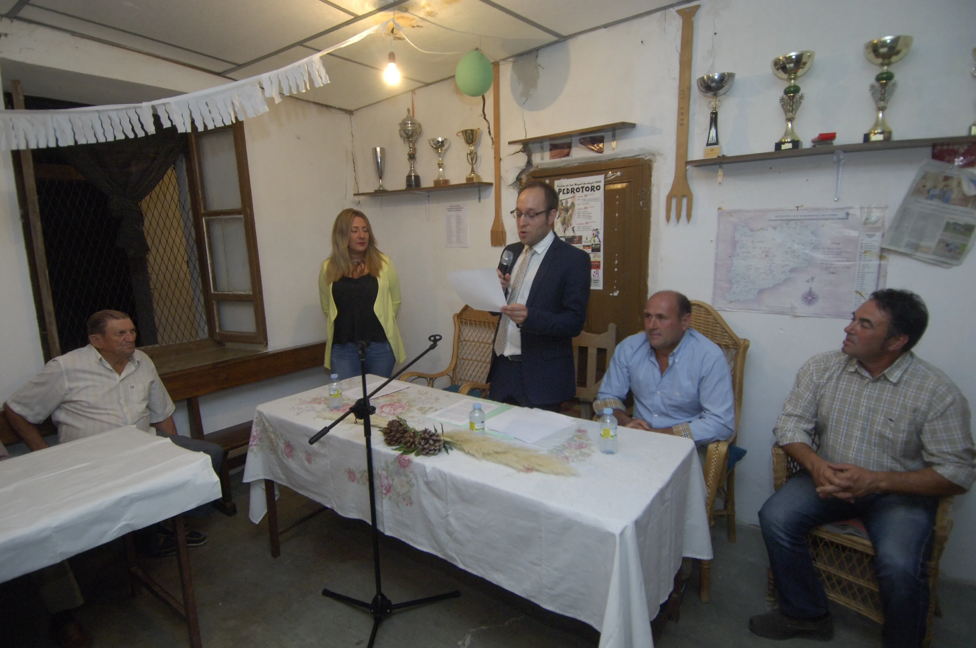 Foto 6 - Marcos Iglesias abre con su preg&oacute;n las fiestas de Pedrotoro  