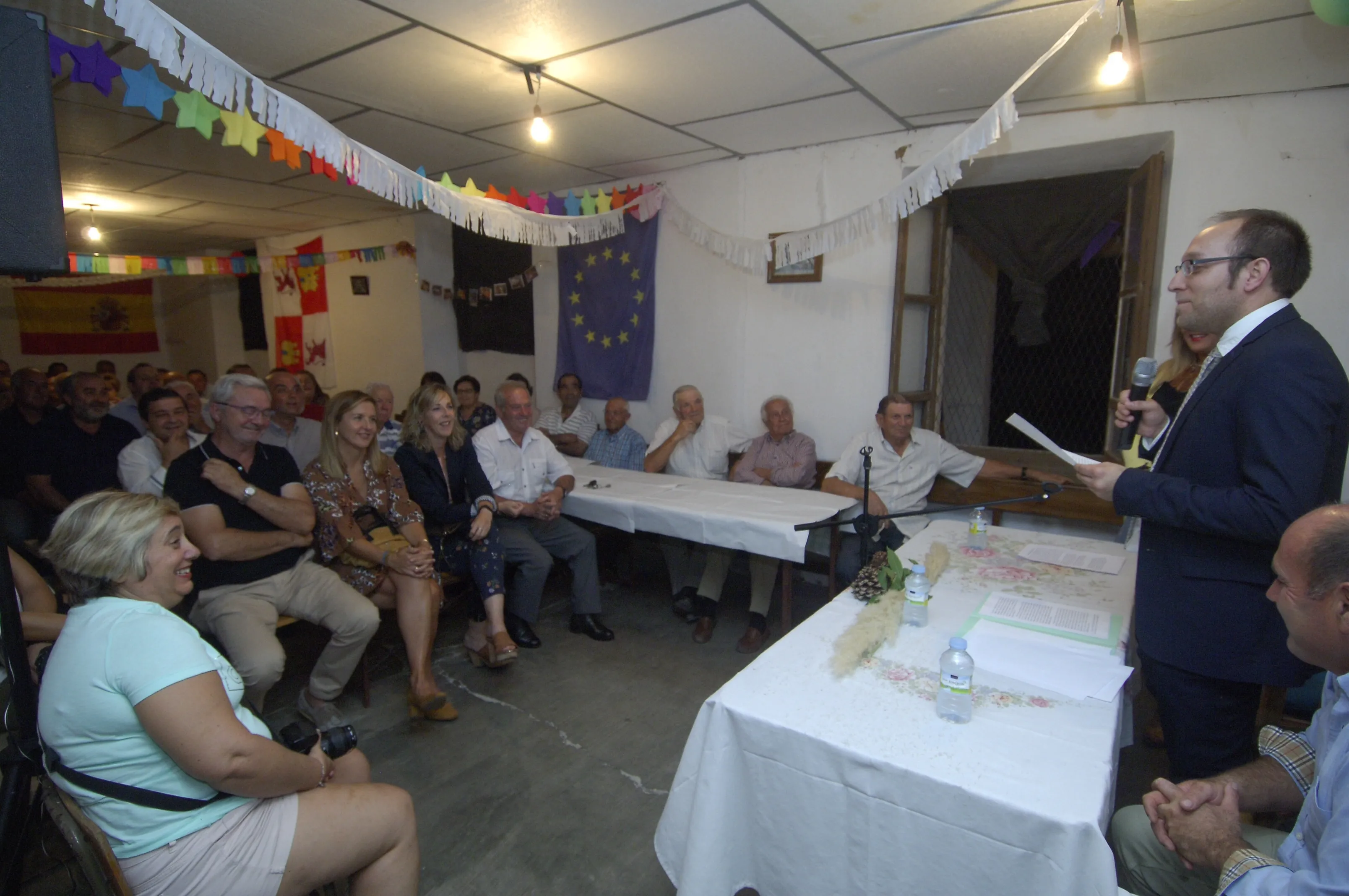 El pregonero durante su intervención | Fotos Adrián Martín