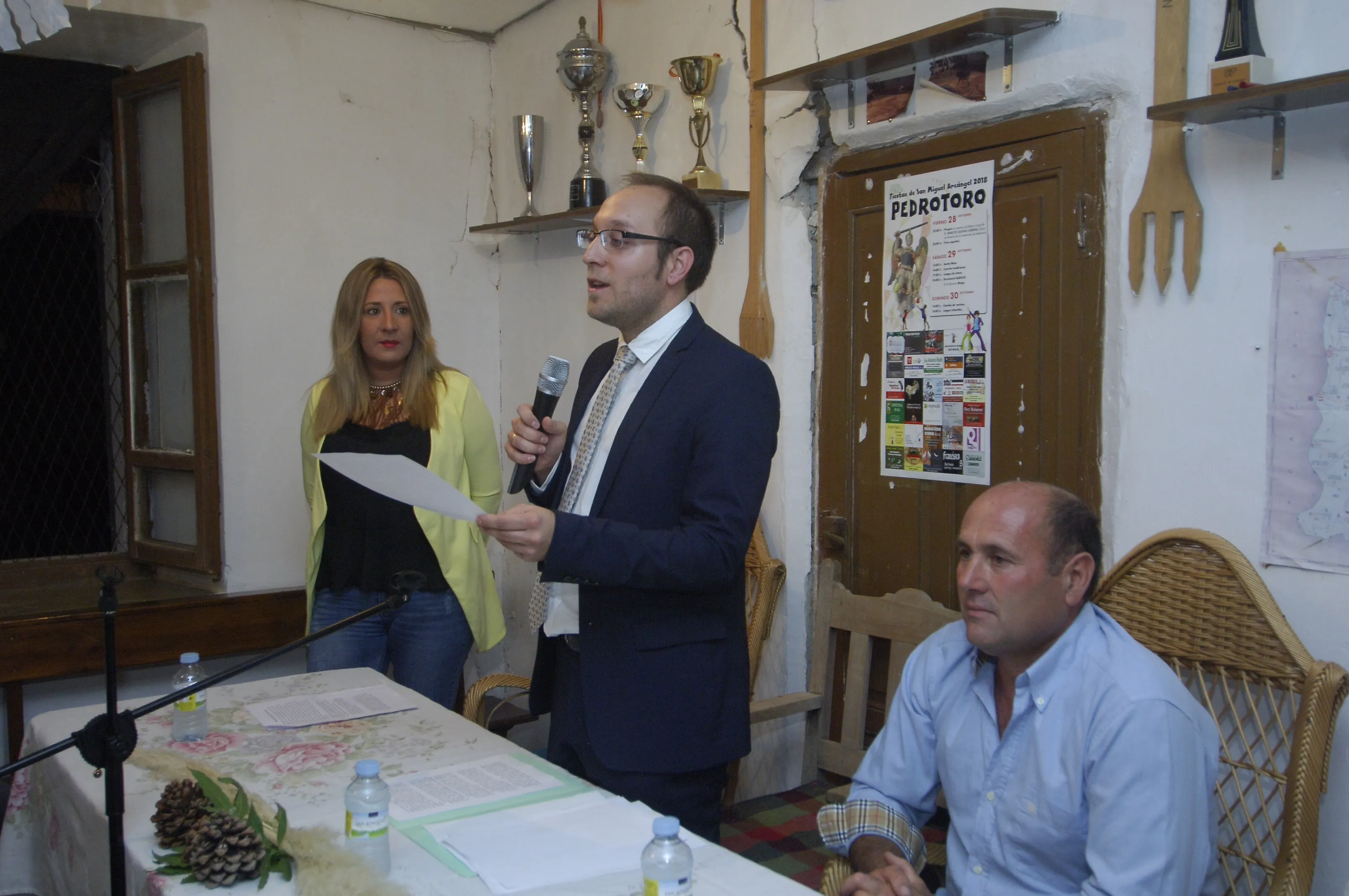 Foto 7 - Marcos Iglesias abre con su preg&oacute;n las fiestas de Pedrotoro  