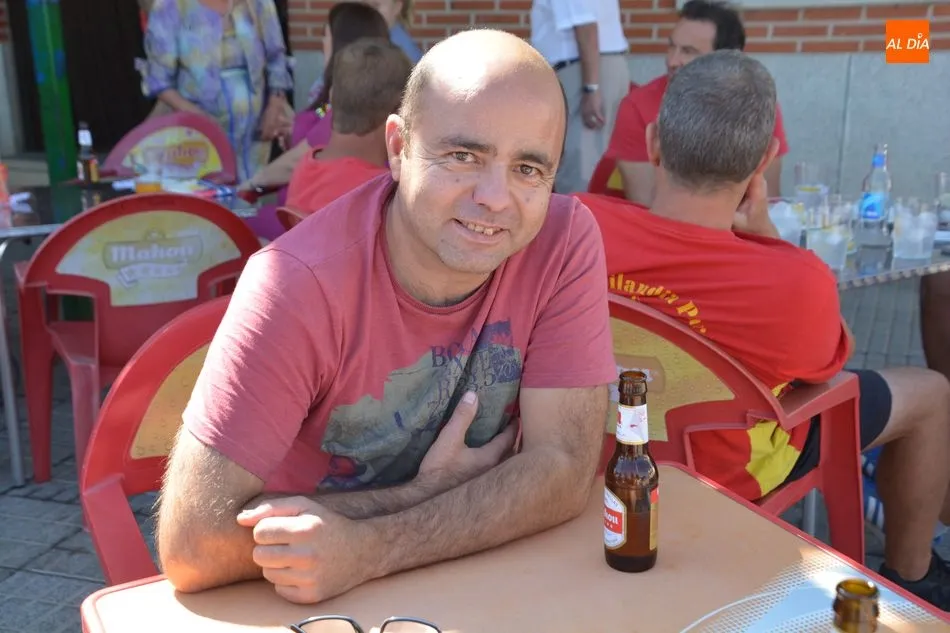 Foto 3 - Los vecinos de Santiz viven el d&iacute;a grande de sus fiestas honrando a San Miguel Arc&aacute;ngel  