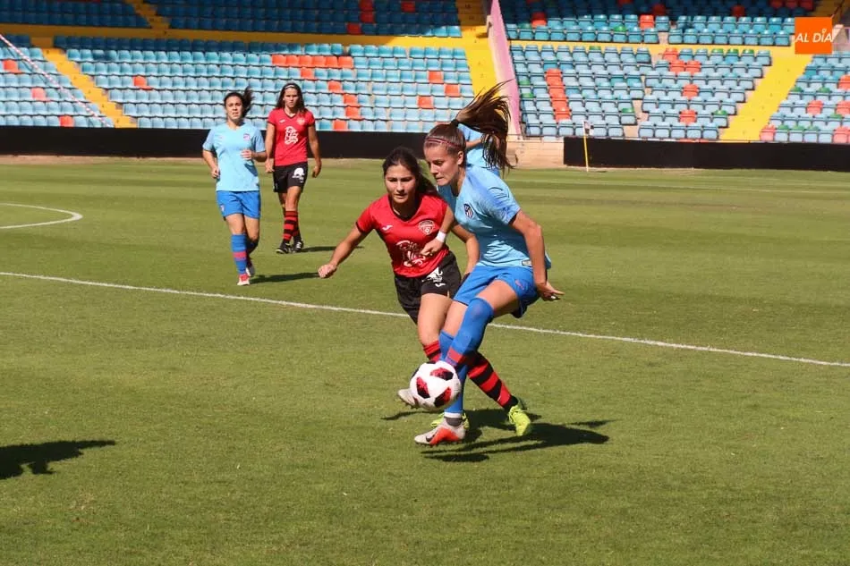 Foto 2 - El Salamanca FF deslumbra en el Helm&aacute;ntico con un triunfo hist&oacute;rico (4-1)