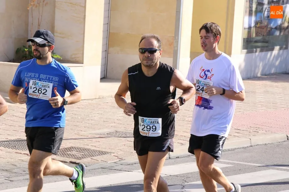 Foto 10 - Daniel Sanz y Gema Mart&iacute;n vencen en los 10 kil&oacute;metros de Santa Marta