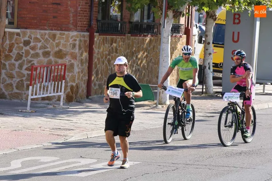 Foto 5 - Daniel Sanz y Gema Mart&iacute;n vencen en los 10 kil&oacute;metros de Santa Marta