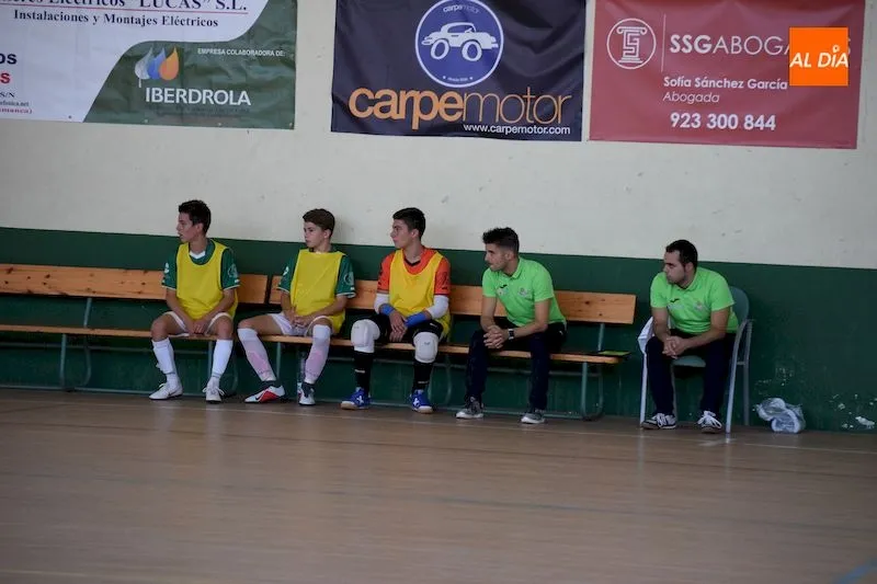 Foto 10 - El Piensos Dur&aacute;n Albense Cadete deja escapar dos puntos ante el River Zamora (4-4)