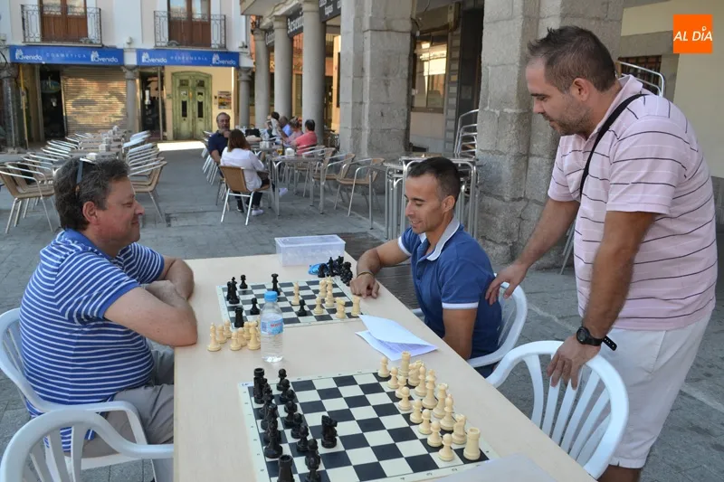 Foto 4 - Ajedrez para toda la familia pone punto y final a las fiestas patronales de San Miguel