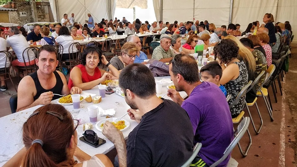 Foto 3 - Buen yantar para despedir las fiestas patronales en Juzbado