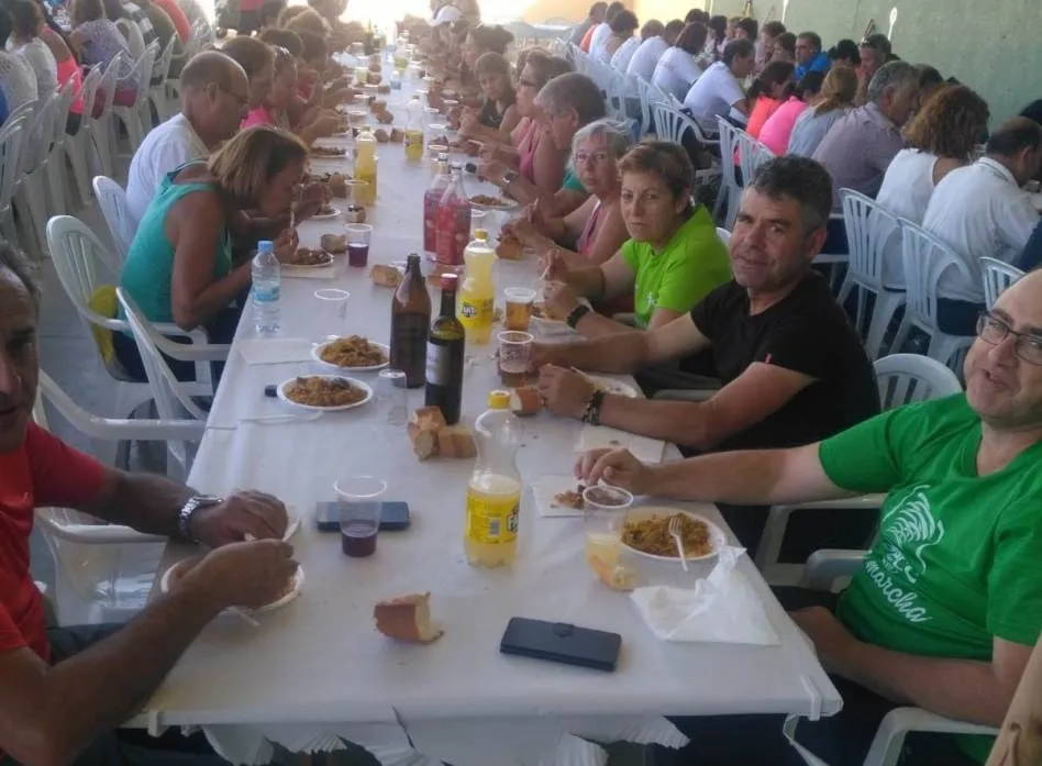 Foto 3 - Pe&ntilde;arandilla, punto y final de la cuarta jornada de Peregrinaci&oacute;n y Cultura  