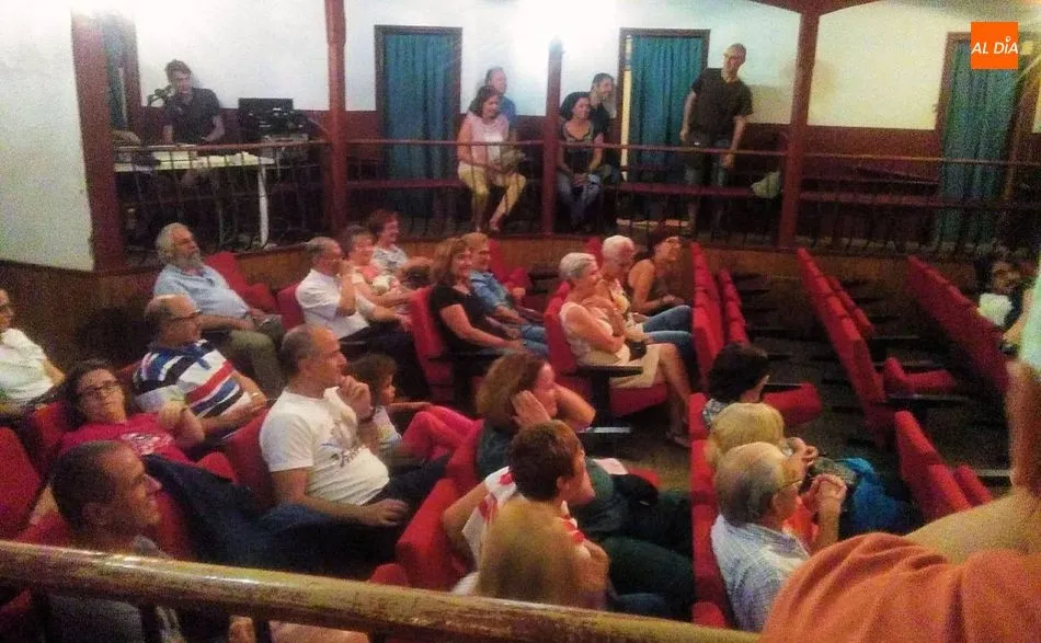 Foto 6 - El teatro y el mejor vino serrano se dan la mano en Sequeros