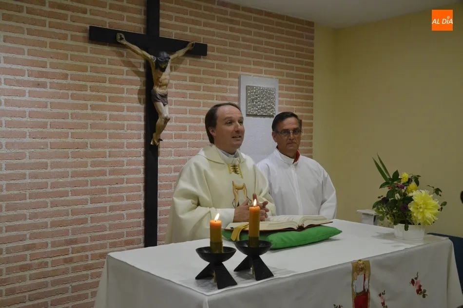 Foto 2 - La Di&oacute;cesis inicia su Octubre Misionero  