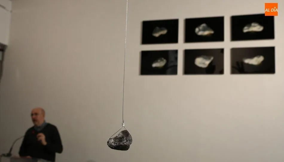 La exposición ‘Campo del Cielo’, del artista Mikha-ez, se puede visitar en el Museo de Salamanca. Foto de Alberto Martín