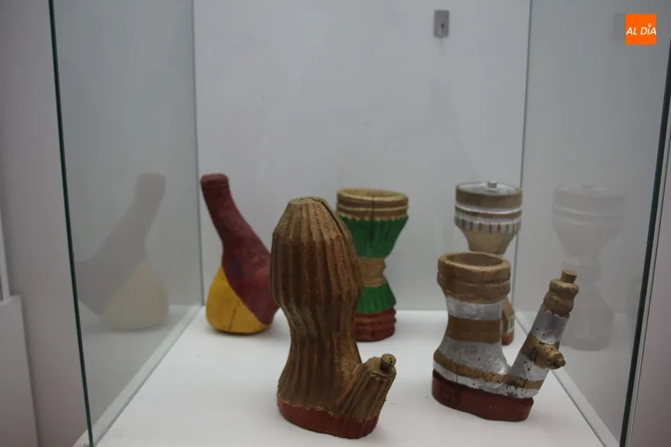 Foto 9 - Interesante muestra de talla sobre madera y piedra obra de Domingo Iglesias  