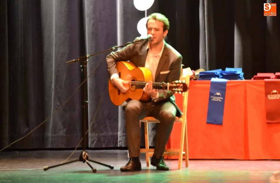 Arapajoe lanza un single con Gato Charro como aperitivo del disco que presentará el viernes  