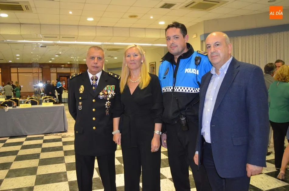 Foto 11 - La Polic&iacute;a Nacional celebra el d&iacute;a de su patr&oacute;n en la festividad de los &Aacute;ngeles Custodios  