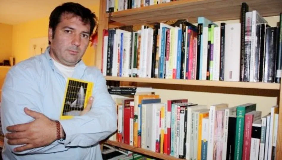 Pepo Paz, escritor, editor y fundador del prestigioso sello independiente de poesía Bartleby